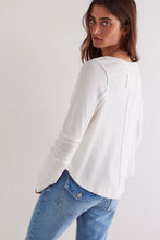 SWINGING CABLE CUFF TOP - Ivory Combo