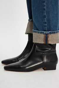 EASY DOES IT VEGAN ANKLE BOOTS - Black