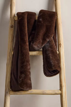 SNOW ANGEL FAUX FUR SCARF - Espresso