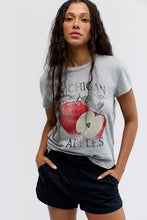 NOVA GRAPHIC TEE - Michigan Apples