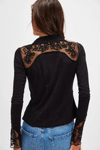 ROSEBUD CUFF TOP - Black