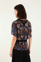 SNAKES BOUQUET BLOUSE