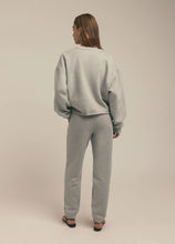 CROPPED COLLEGITE SWEATSHIRT - Heather Grey/ Navy