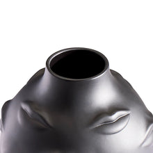 GALA ROUND VASE