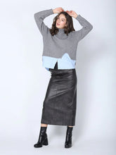 SLIT LAYERED SWEATER