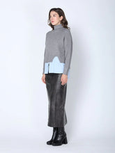 SLIT LAYERED SWEATER