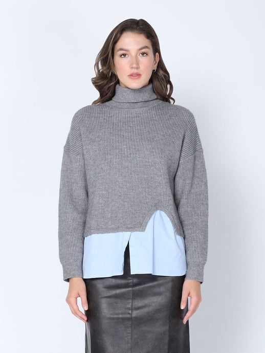 SLIT LAYERED SWEATER