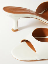 BRIGITTE MULE - Paper